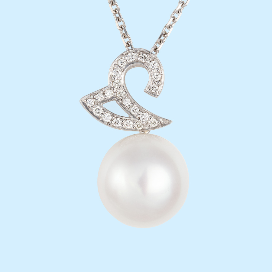 Oval White Pearl & Diamond Pendant (Jewelmer)