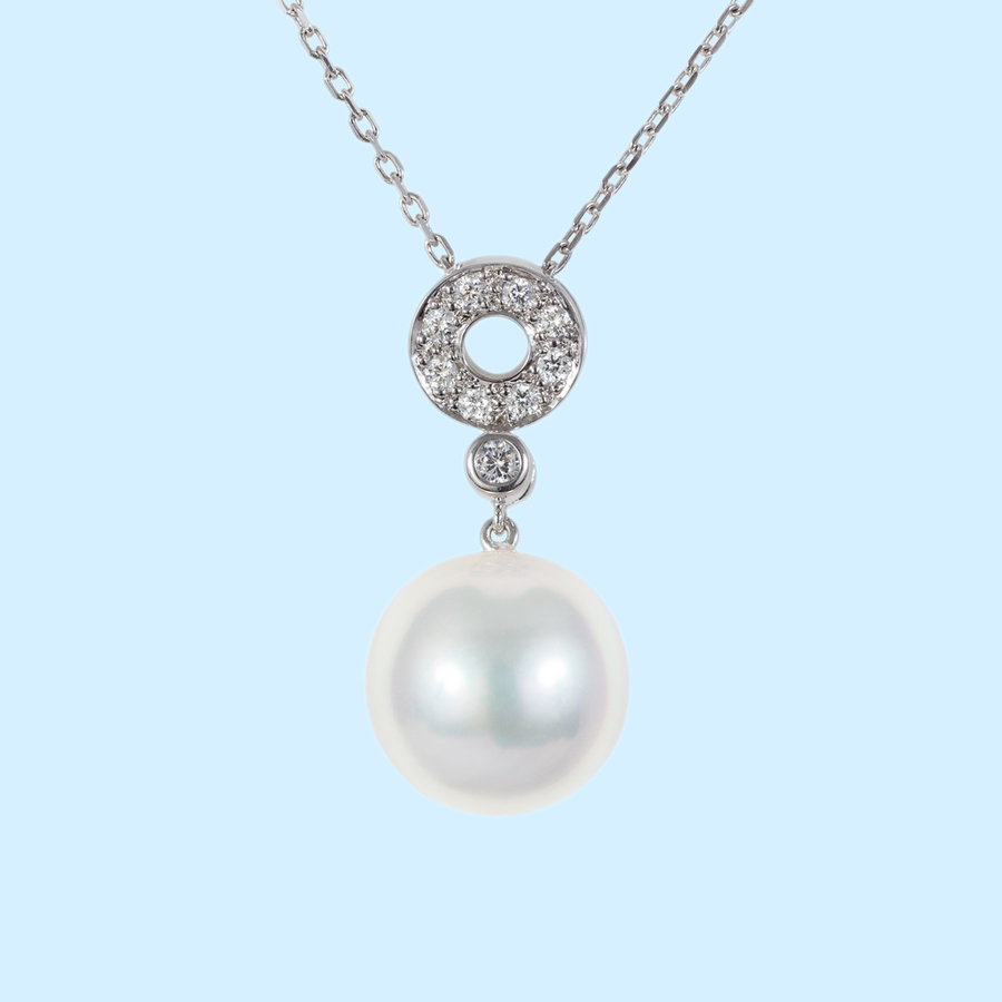 White Pearl & Diamond Circle Pendant (Jewelmer)