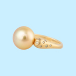 Light Gold Pearl & Diamond Ring (Autore)