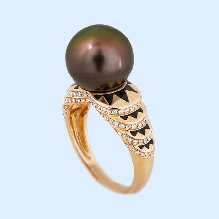 Peacock Bronze Tahitian Black Pearl on Rose Gold & Diamond setting (Autore)