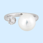 White South Sea Pearl & Diamond Ring - Open Setting (Autore)